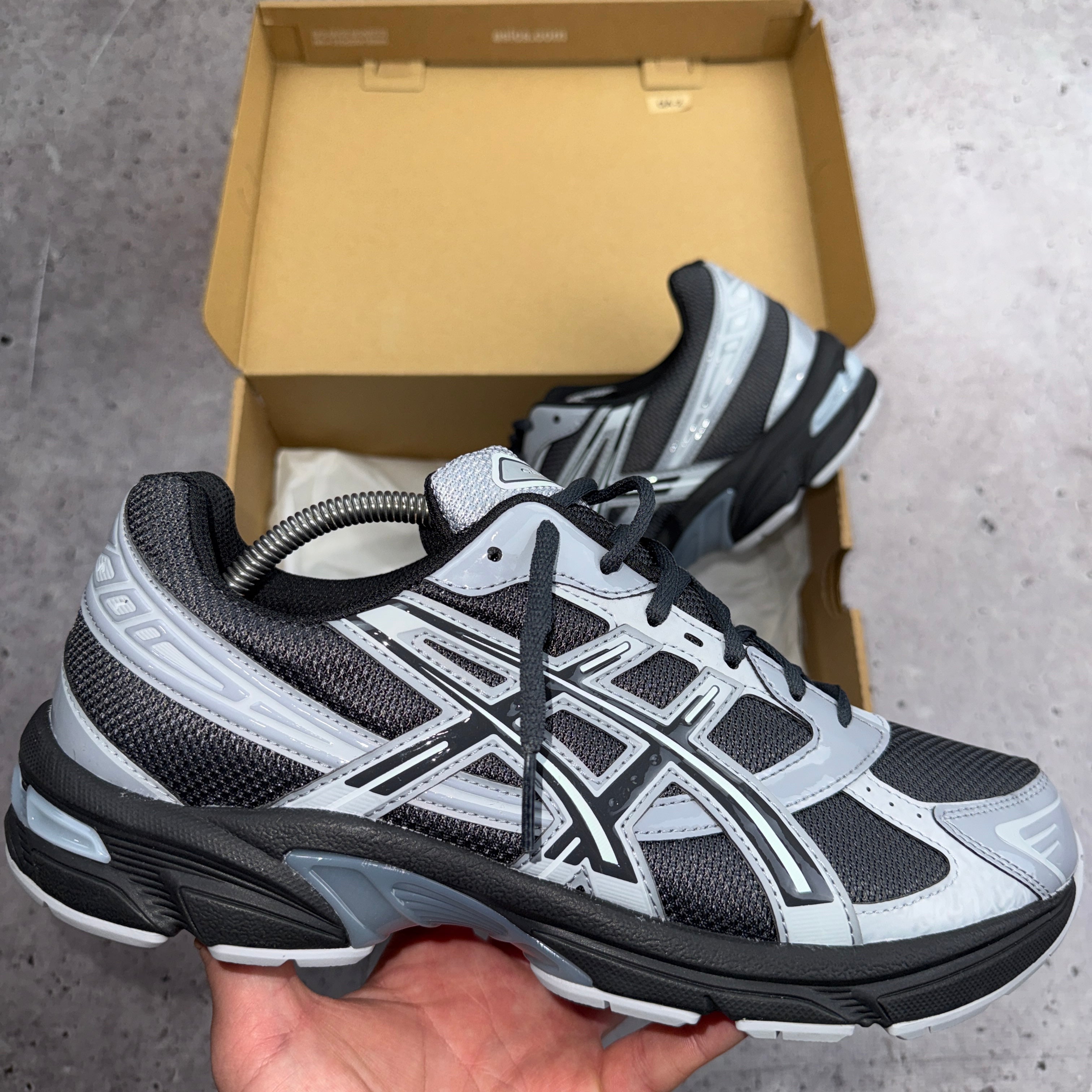 ASICS Gel-1130 Graphite Grey Gravel