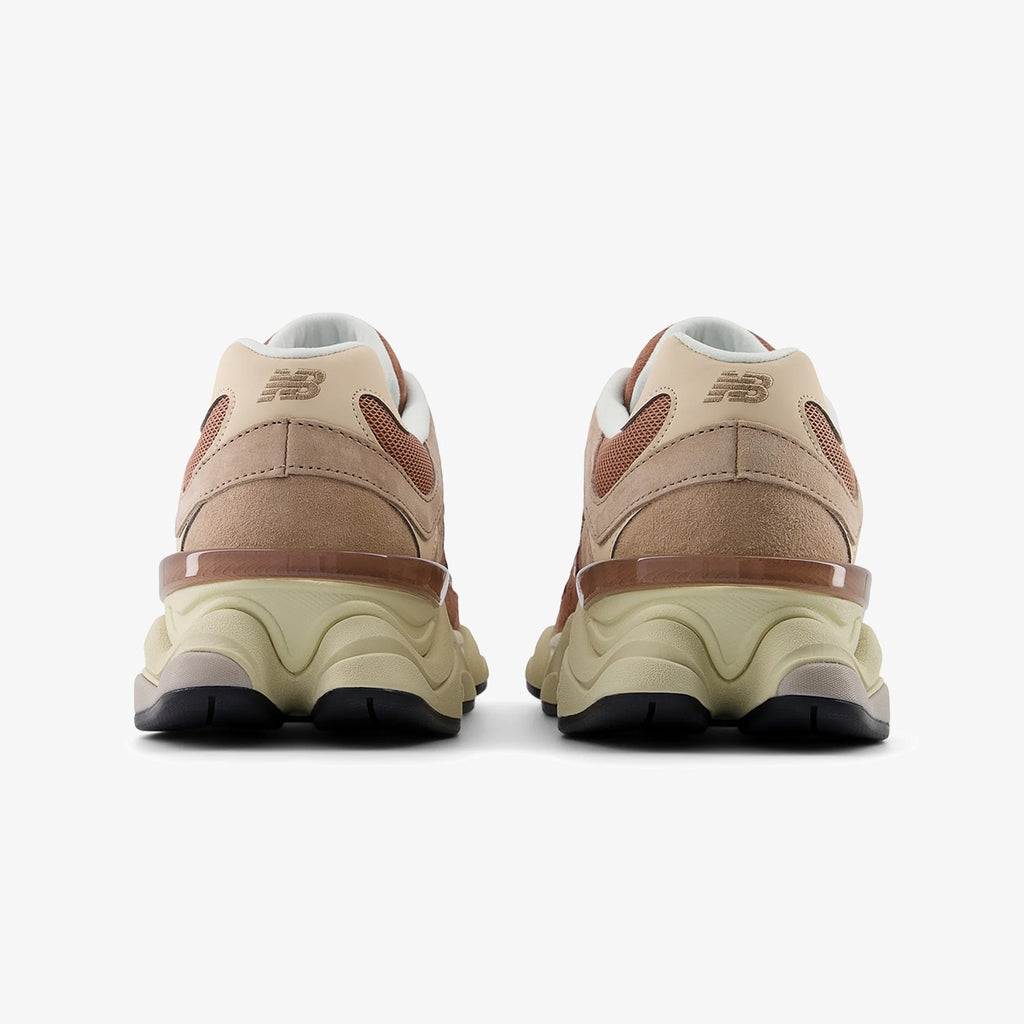 New Balance 9060 Sparrow