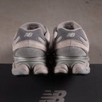 New Balance 9060 Shadow Grey