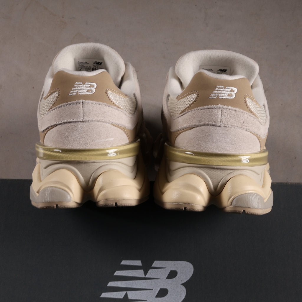 New Balance 9060 Sea Salt Brown