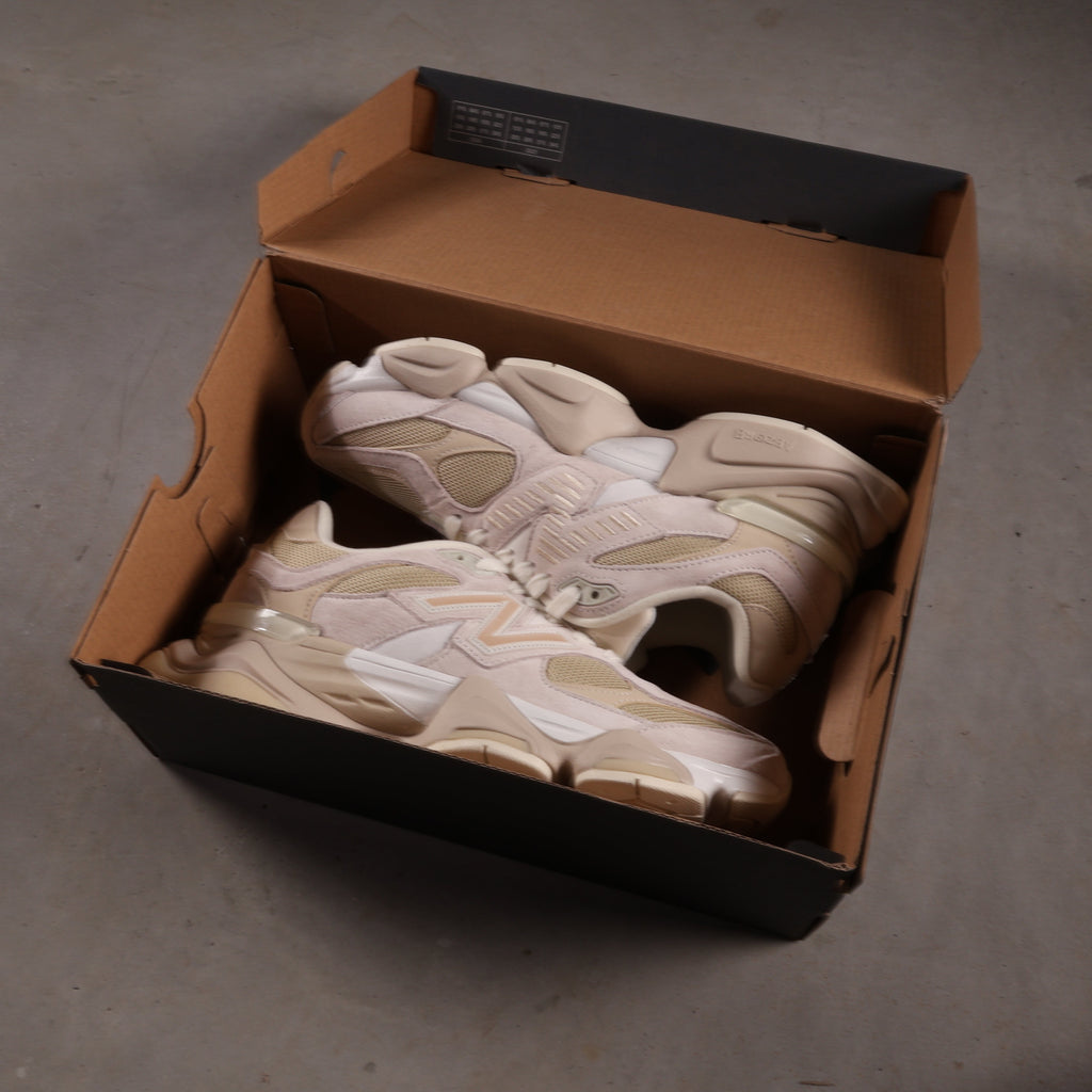 New Balance 9060 Beige