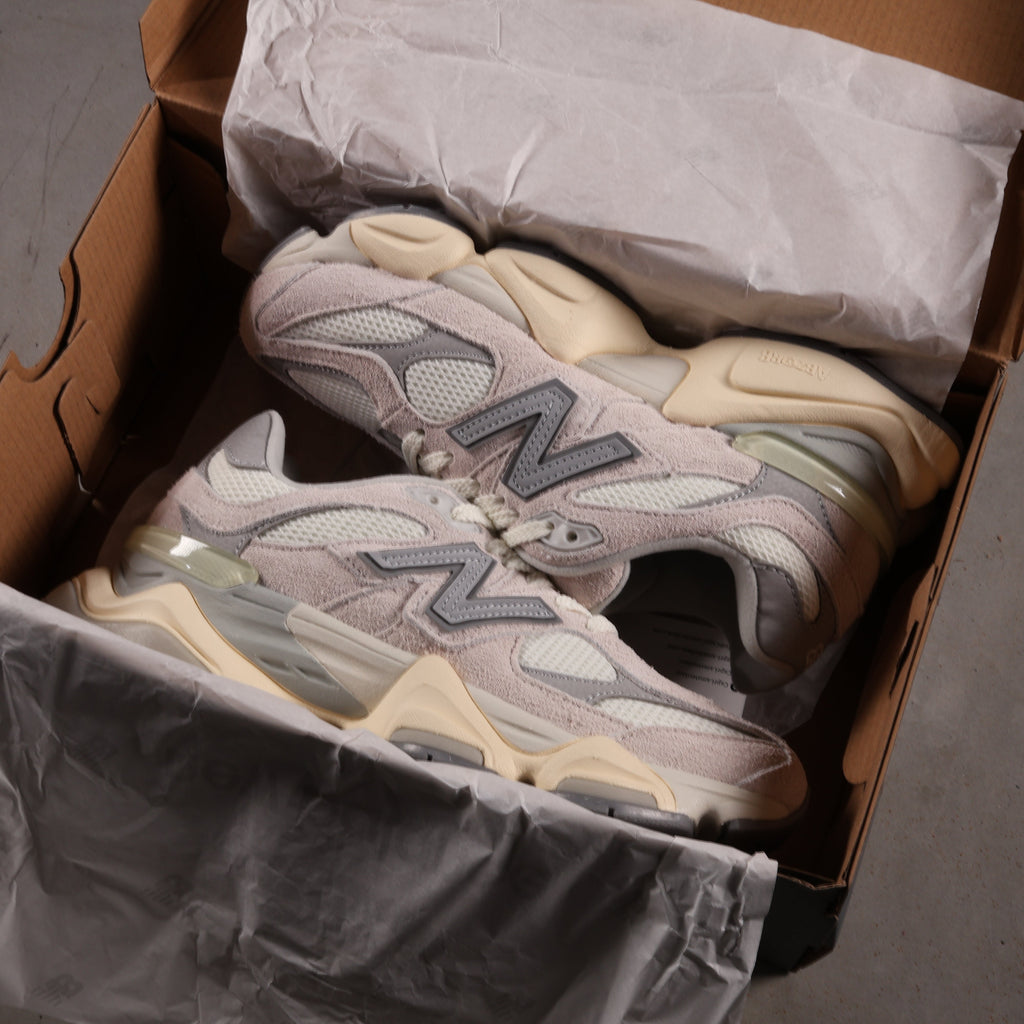 New Balance 9060 Moonbeam Sea Salt