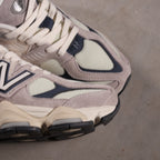 New Balance 9060 Moonrock Linen
