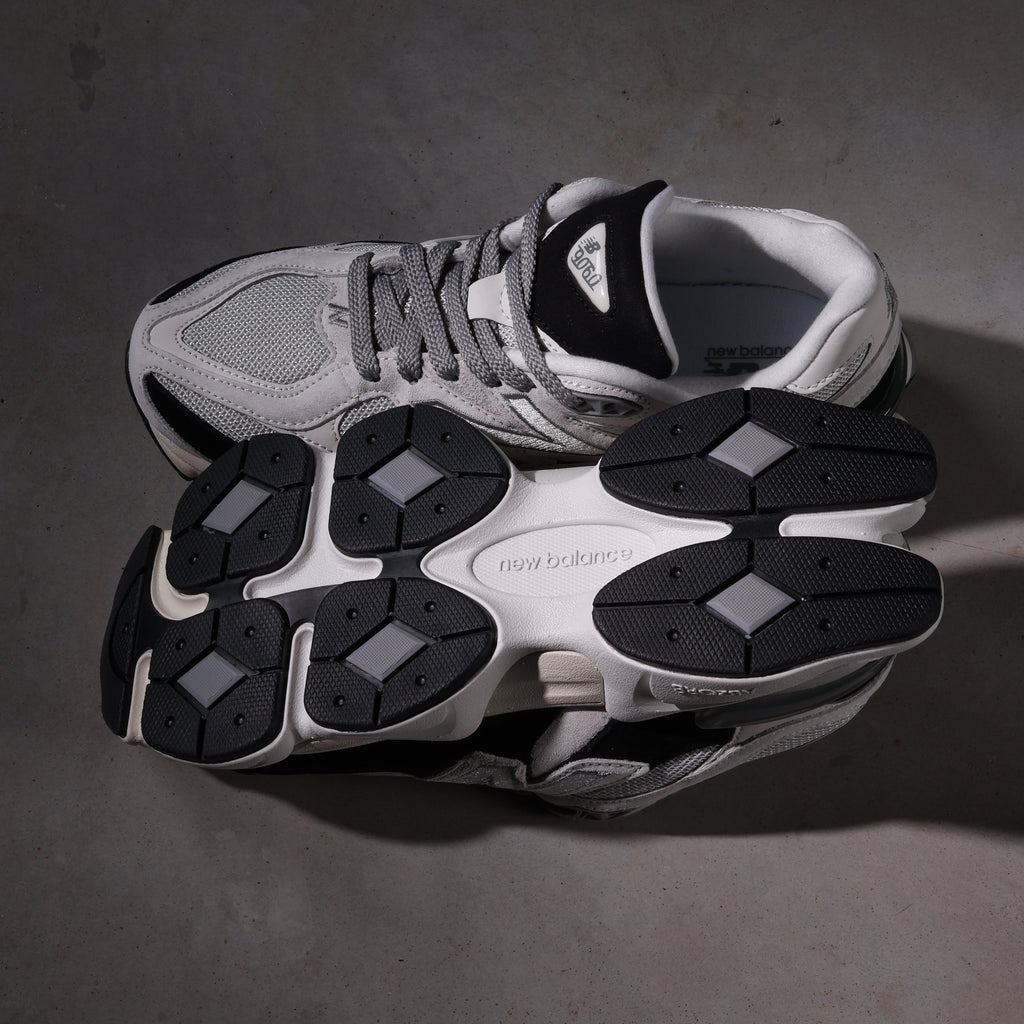 New Balance 9060 Grey Jet Black