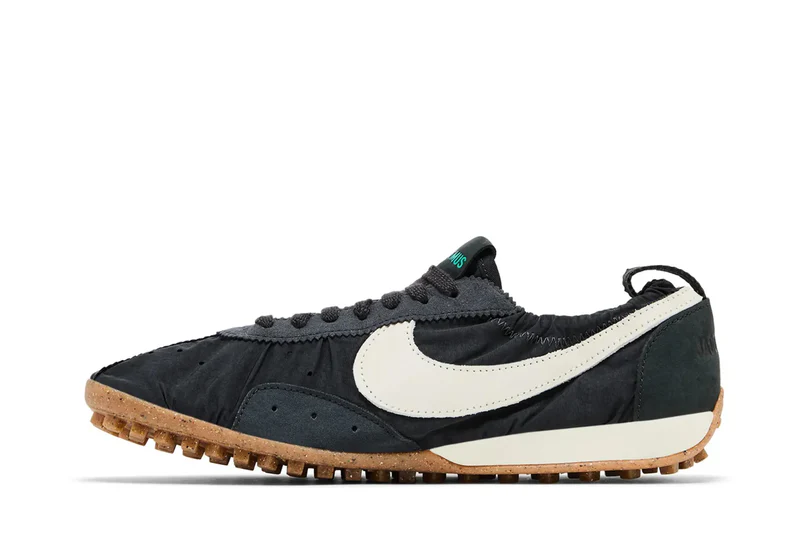 Nike Moon Shoe SP x Jacquemus "Off Noir"