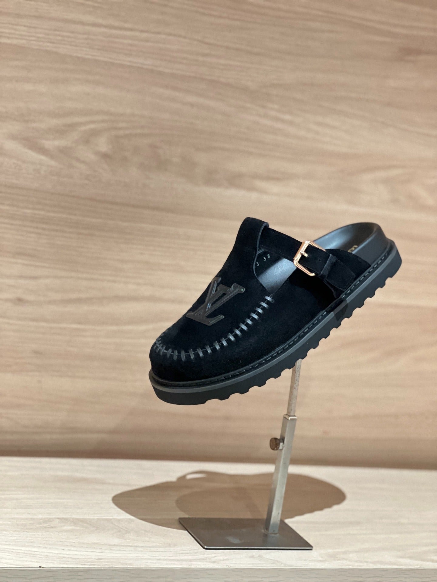 Louis Vuitton Cosy Comfort Clog